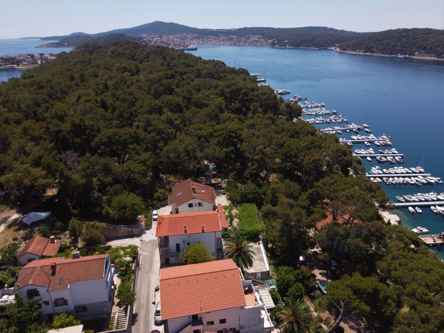 Apartment Luce Mali Losinj Exterior photo